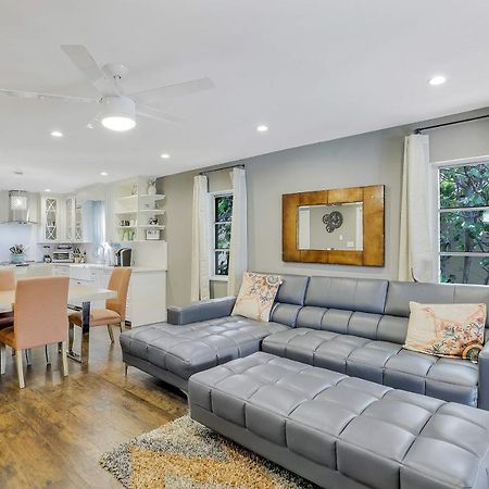 Florida House Villa เนเปิลส์ ภายนอก รูปภาพ