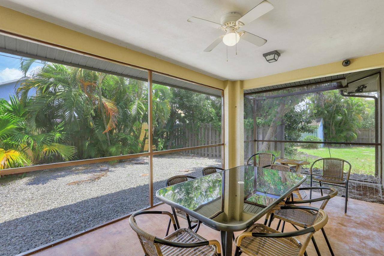 Florida House Villa เนเปิลส์ ภายนอก รูปภาพ