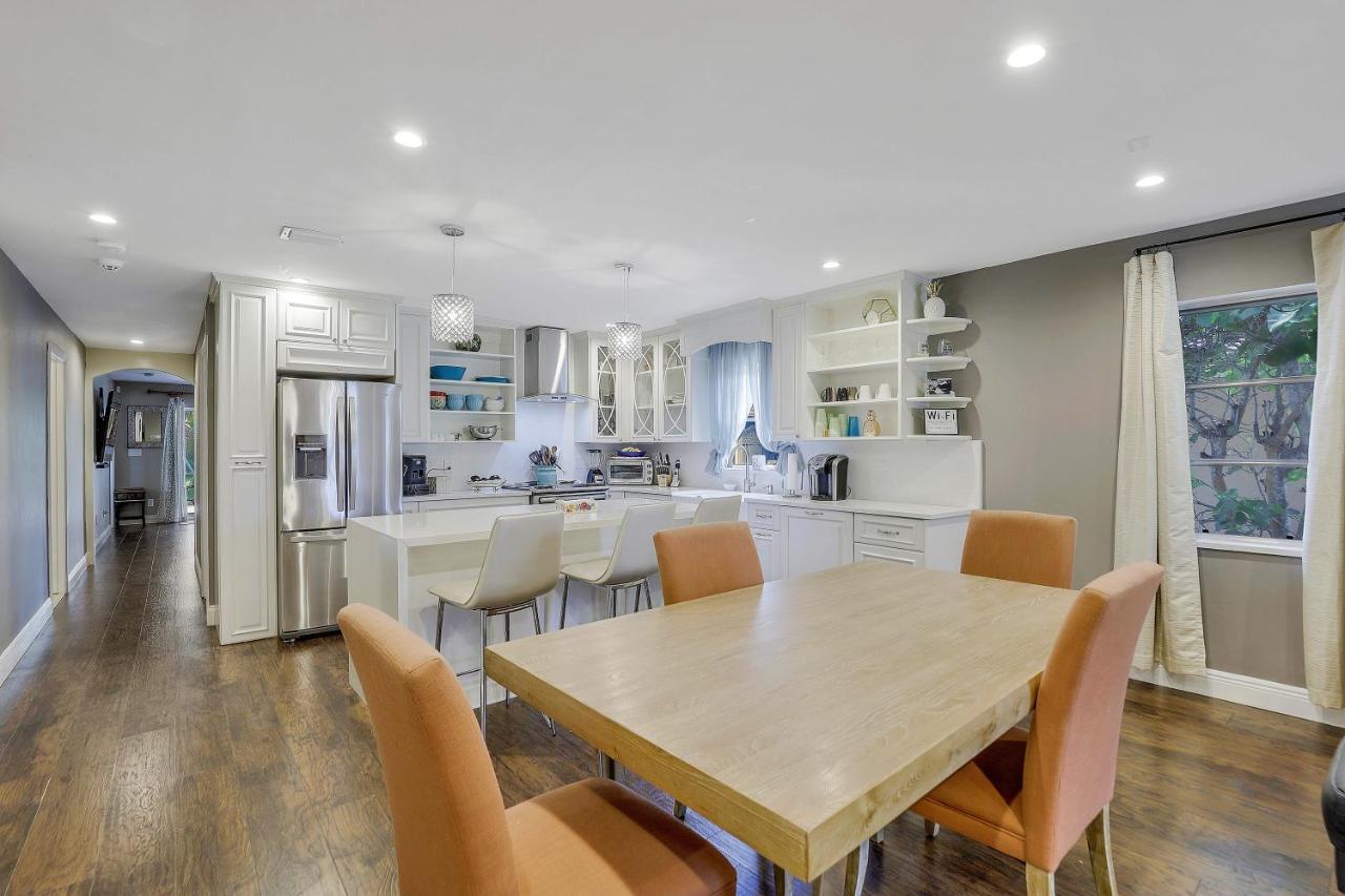 Florida House Villa เนเปิลส์ ภายนอก รูปภาพ