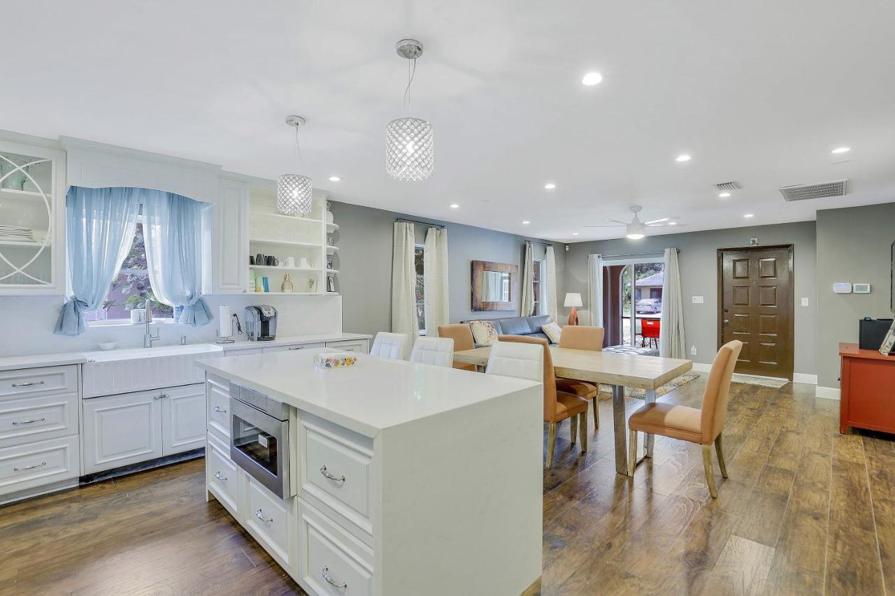 Florida House Villa เนเปิลส์ ภายนอก รูปภาพ